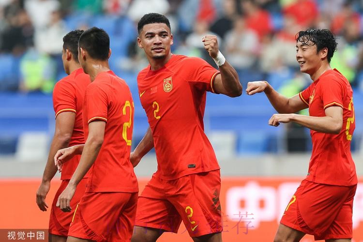 中国男足友谊赛2-0巴勒斯坦队 蒋光太国家队首球