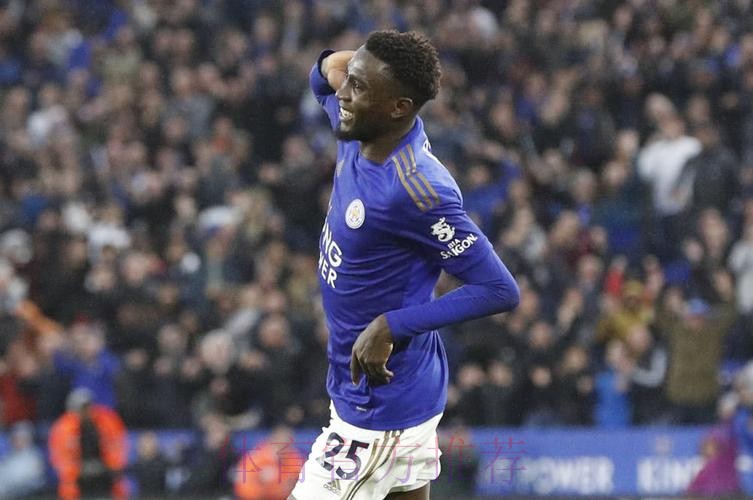 世体：皇马寻新后腰 有意莱斯特城中场恩迪迪